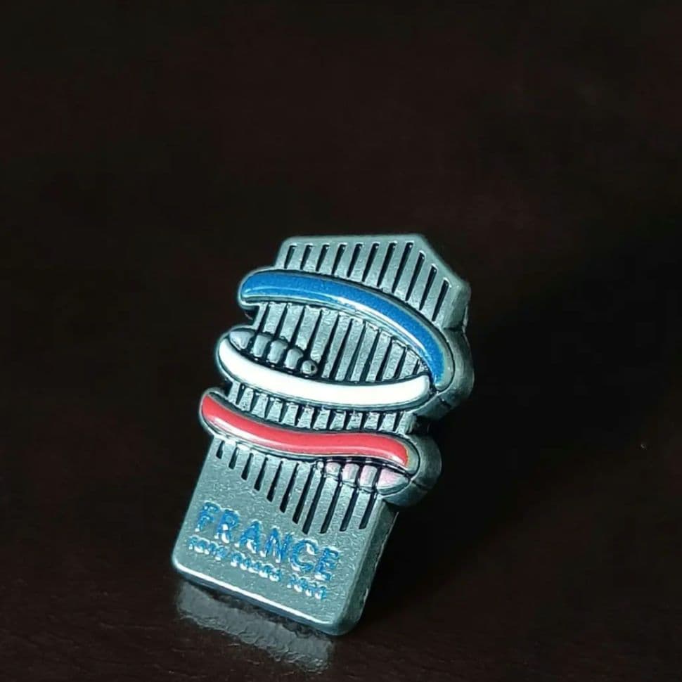 【1月25日まで大特価】非売品・関係者限定大阪関西万博フランス館ピンバッジ