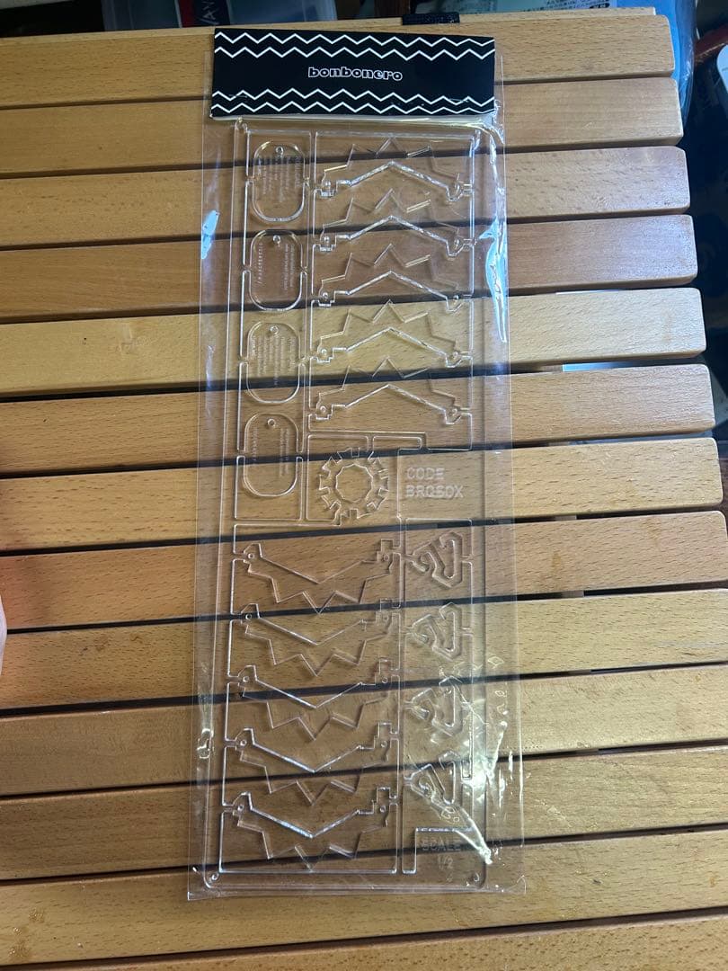 ボンボネロ　ボンプラ　新品　クリア