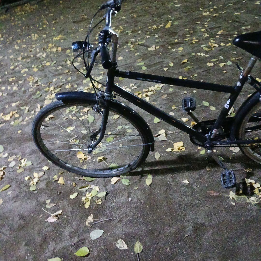黒のクロスバイク