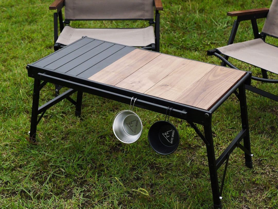 ラーテルワークス　ウッドパネルテーブル未使用品