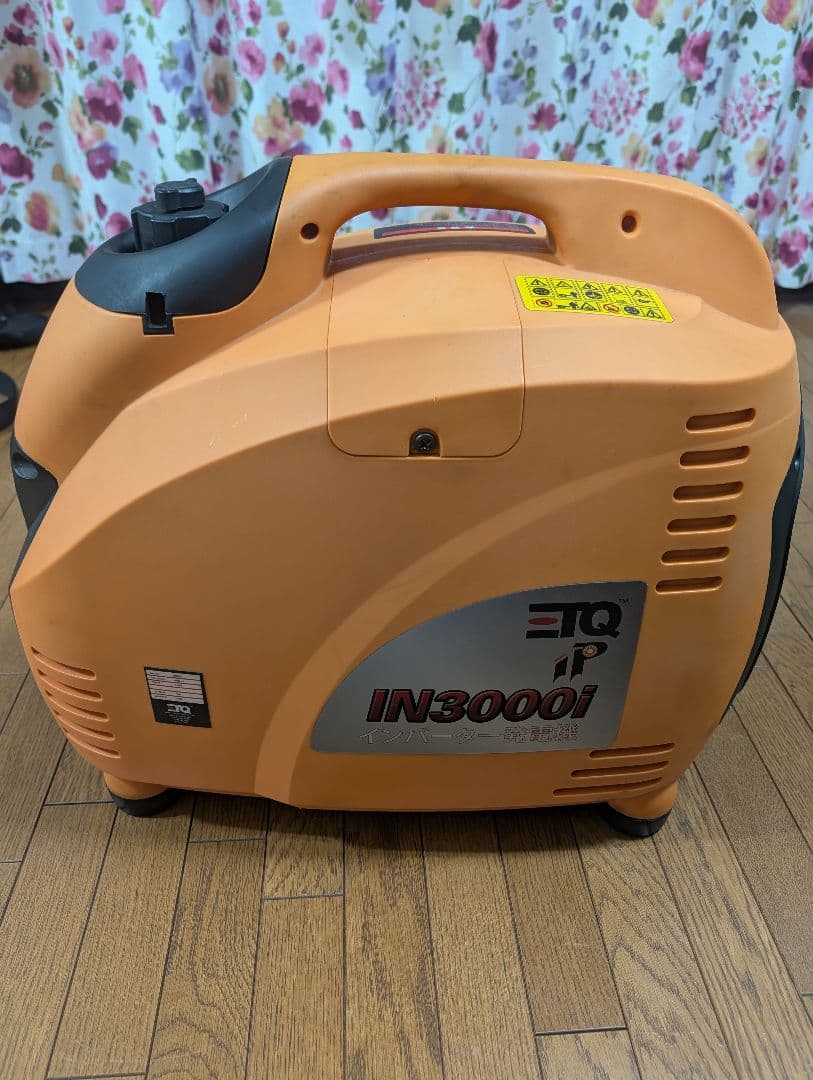 ETQ　インバーター発電機　IN3000i