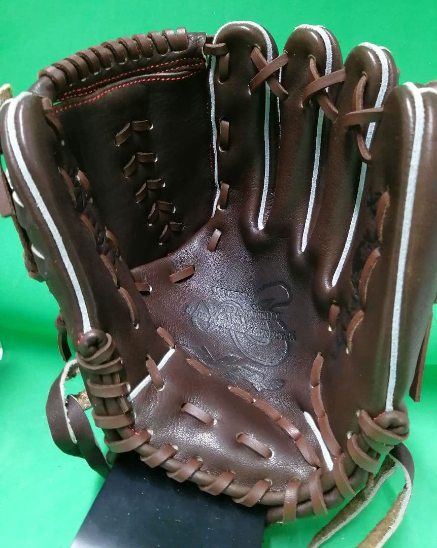 186.展示会限定品ハタケヤマ軟式グラブ