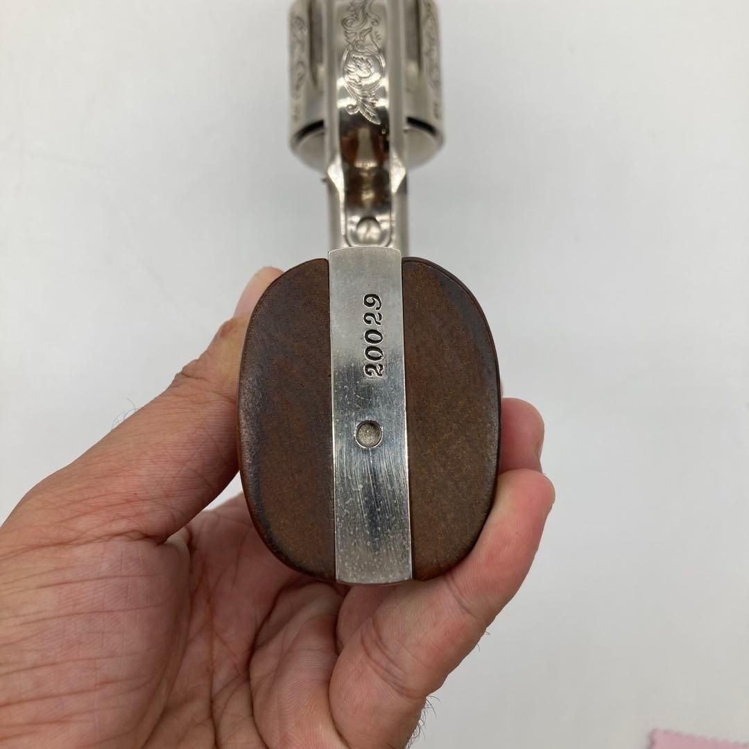 【箱付き木枠なし】Wyatt Earp 44 Revolver エングレービング