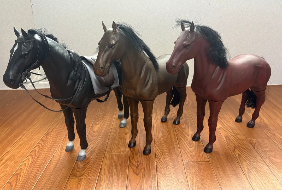 DORAGON社製 1/6サイズ　馬のフィギュア　ダークブラウン　1体