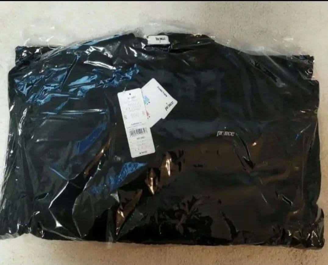 秋冬　新品　L プリンス Prince 黒 テニスウェア 中綿　保温　防風　UV