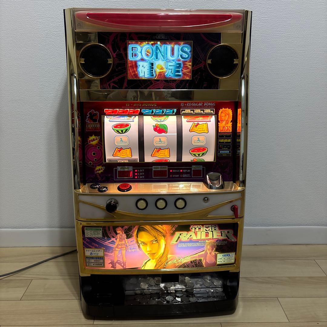 スロット実機　4号機　トゥームレイダー　レアパネル　ララ