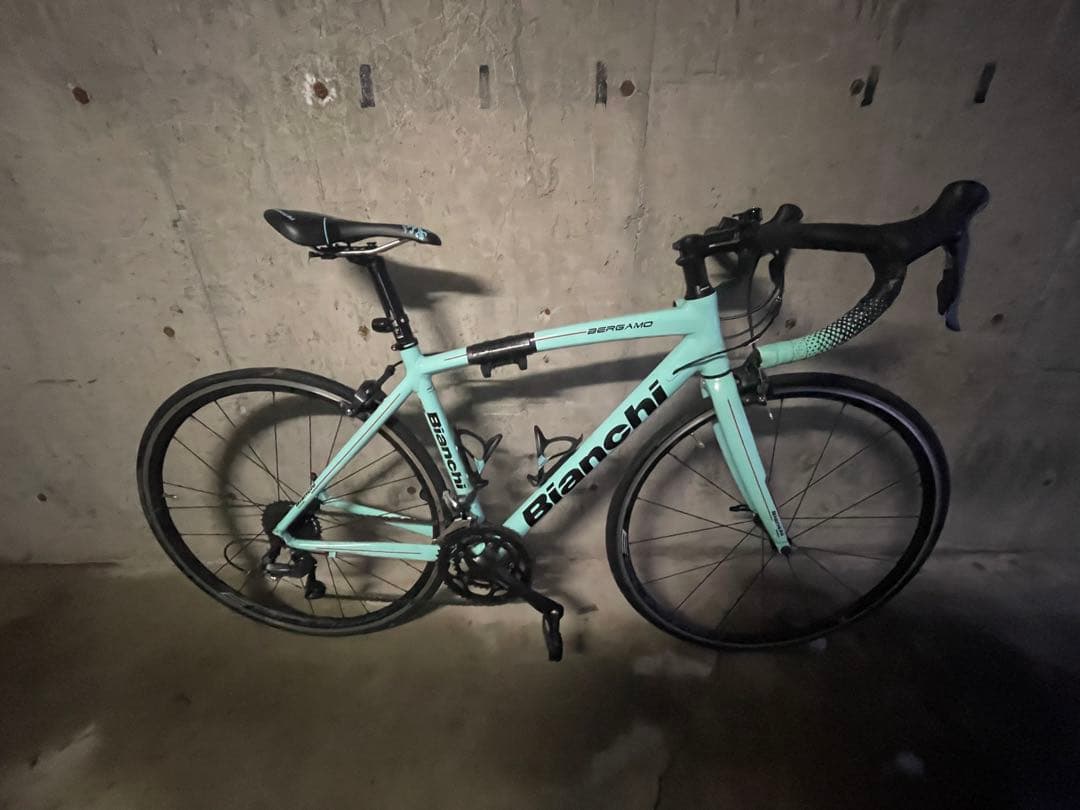 Bianchi ベルガモ　ロードバイク