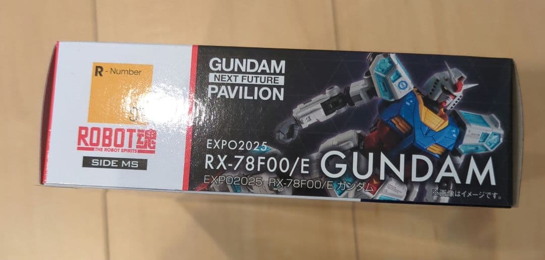 バンダイ　EXPO RX-78F00/E ガンダム