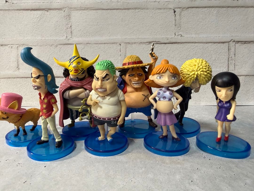 ワンピース　ワーコレ　偽麦わらの一味