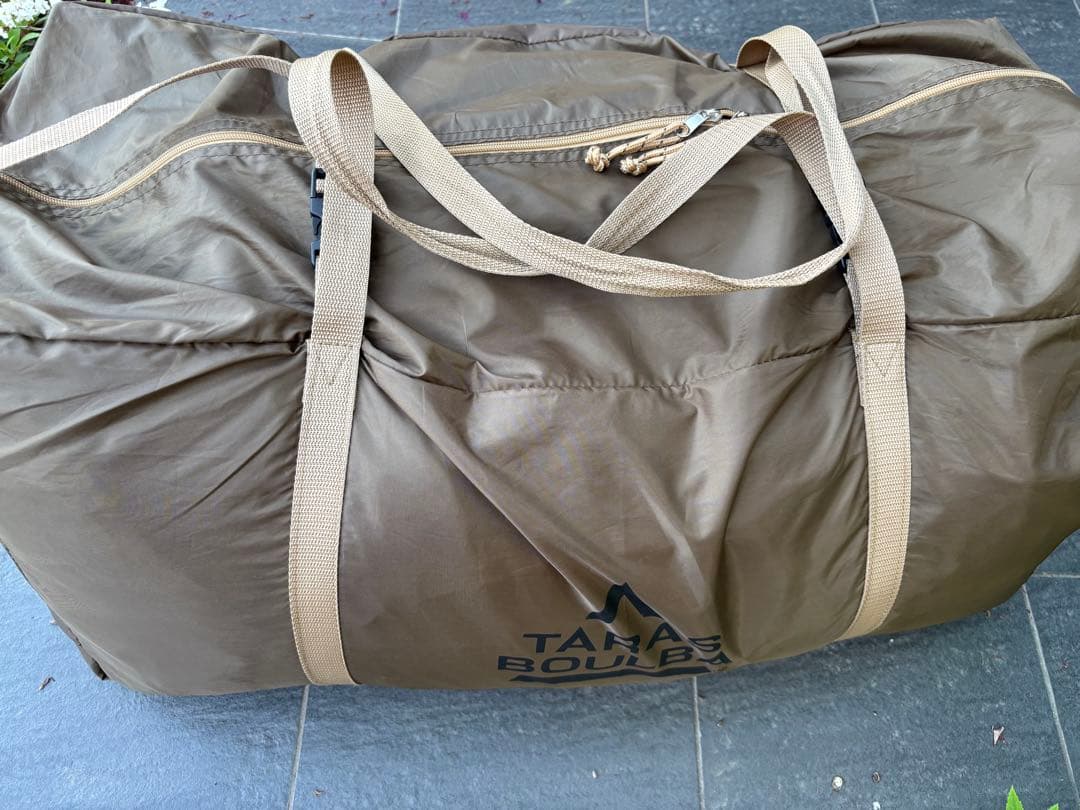 タラスプルバ　グラムキャタピラージュニア2 グランドシート付き　引き取り可