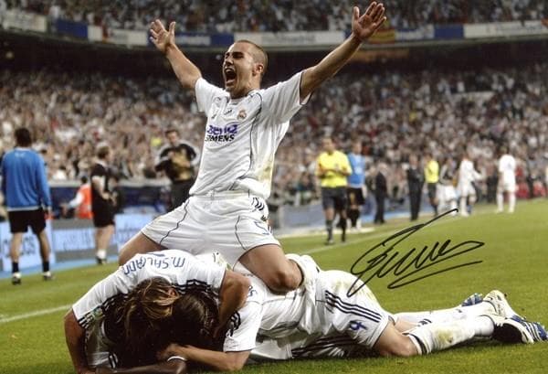 イタリア代表ファビオ・カンナバーロ　 レアル・マドリード 　直筆サイン入りフォト