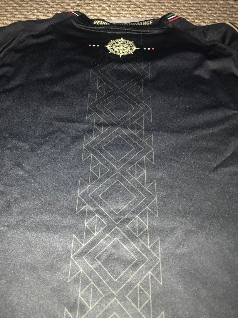 本物 Authentic NOCHE UFC VENUM ジャージーXLサイズ