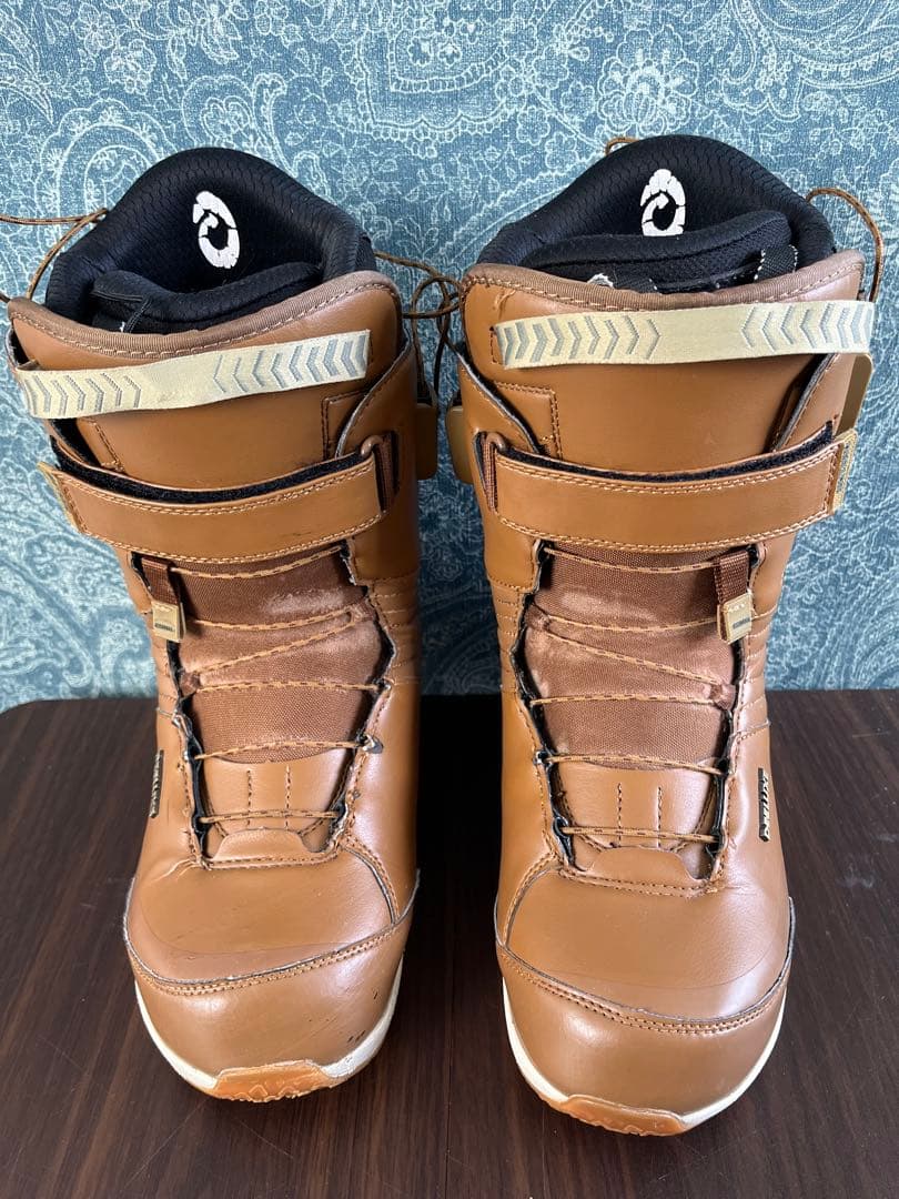 ディーラックス　エンパイア　スノーボードブーツ　　25.5センチ