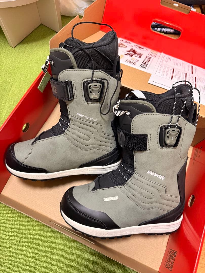 ディーラックス　エンパイヤ　25.5cm 24-25モデル　箱あり