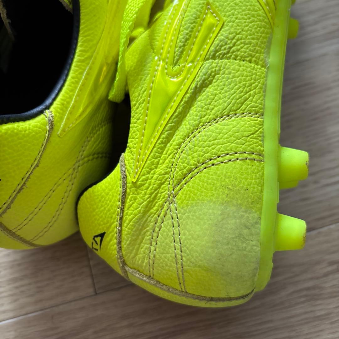 APTA サッカースパイク イエロー イタリア製