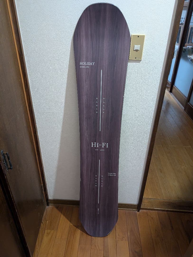HOLIDAY Hi-Fi スノーボード ウッド調