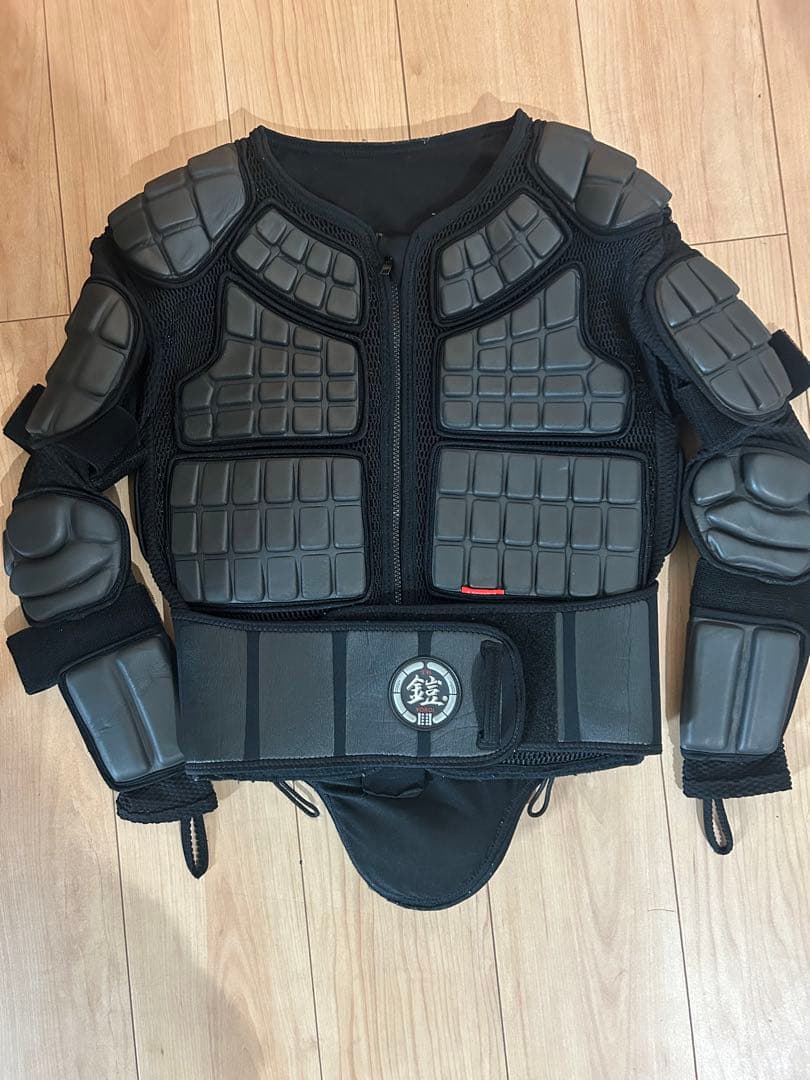 カッコいい！！鎧武者　プロテクター　Mサイズ　美品　保存袋付き