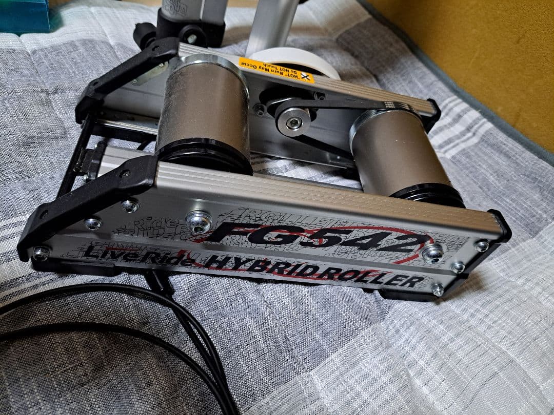 MINOURA FG542 ハイブリッドローラー