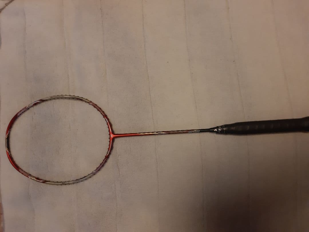 バドミントンラケット