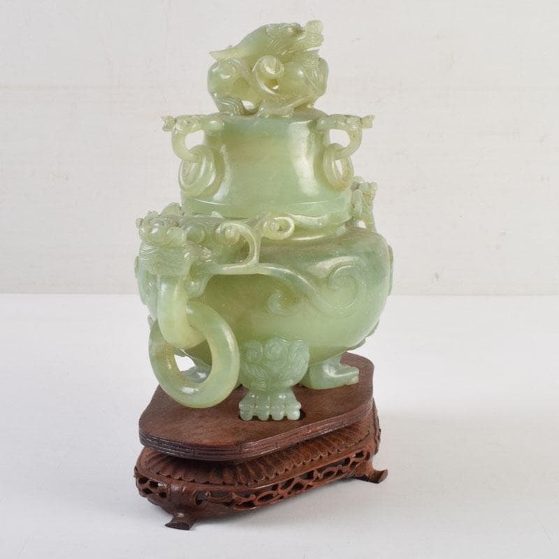 中国　玉石彫刻　雙耳活環　龍鈕蓋爐　香炉　唐木台付　C　9149