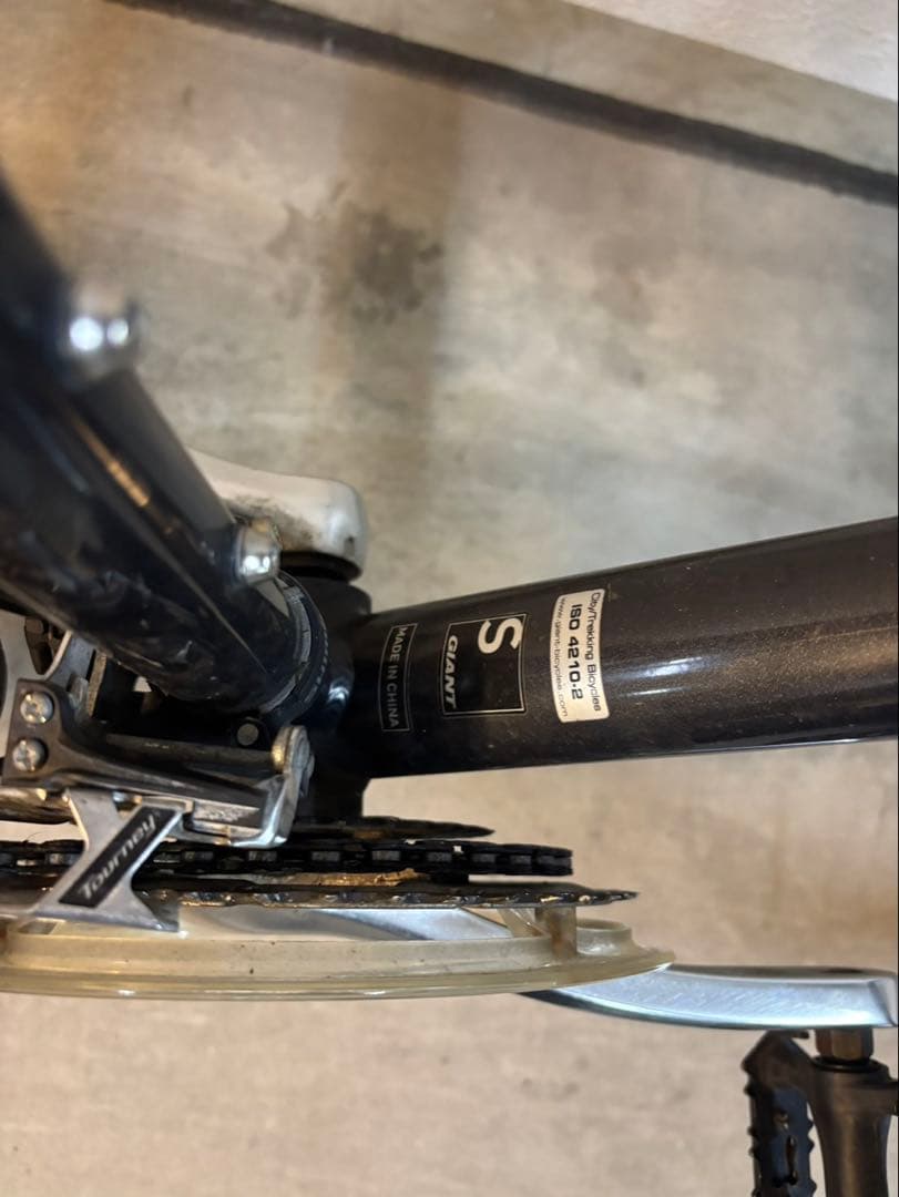 GIANT クロスバイク アルミフレーム