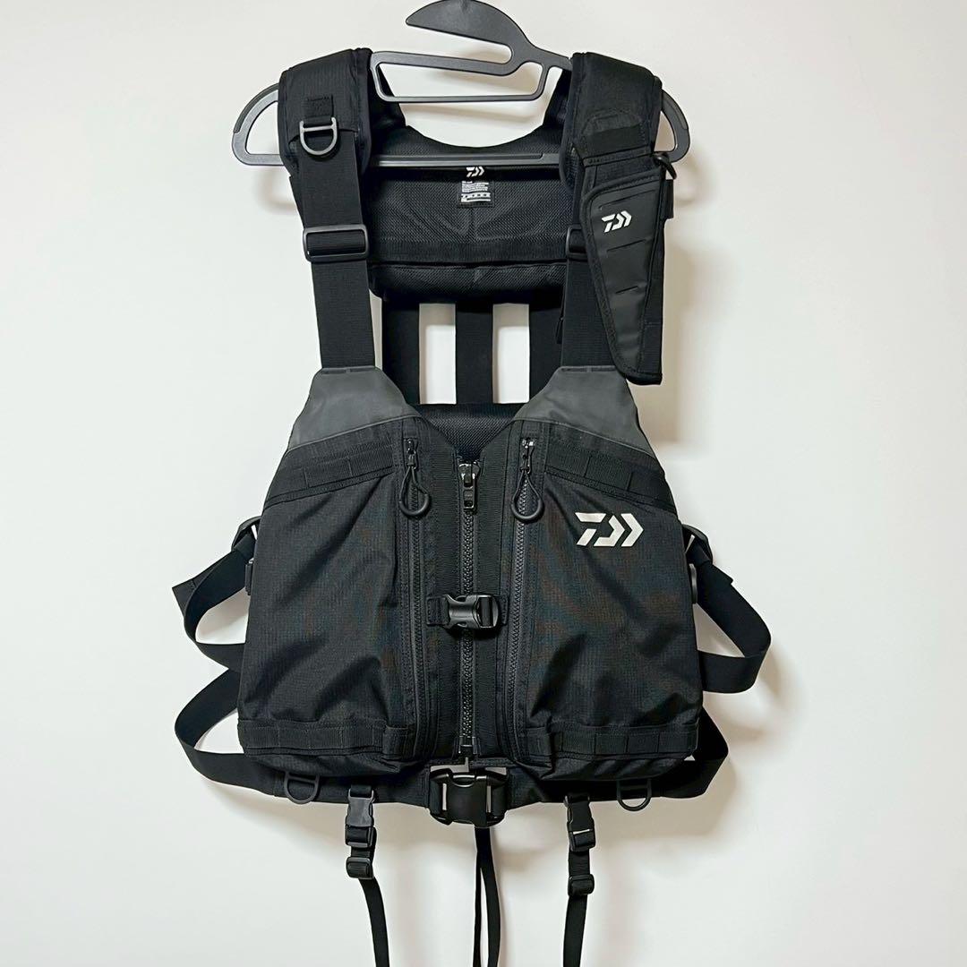 【ロックショアベスト】DAIWA DF-4023 FREE