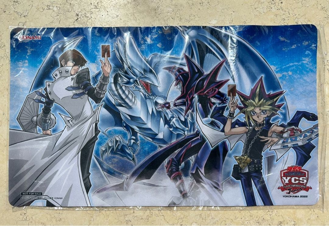 遊戯王 YCSJ ベスト8 プレイマット 未開封　闇遊戯&海馬　青眼の白龍
