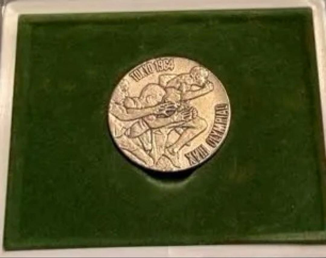 オリンピック　万博　銀メダル