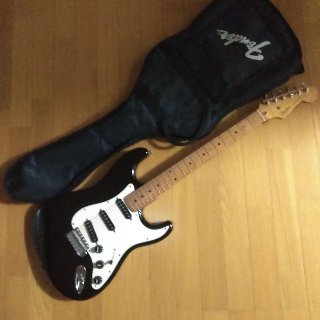fender japan フェンダージャパン ストラトキャスター