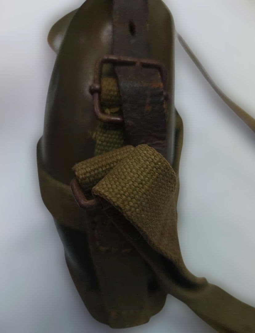 日本陸軍の官給品　水筒