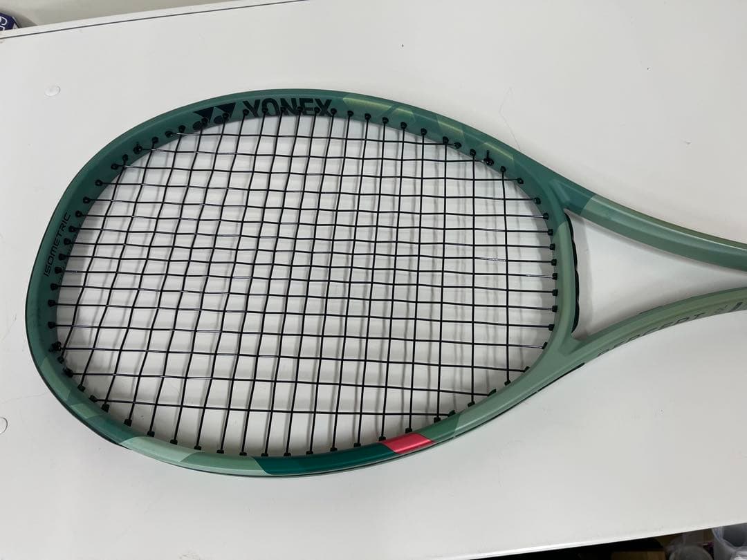 YONEX PERCEPT パーセプト100L テニスラケット　グリップ2