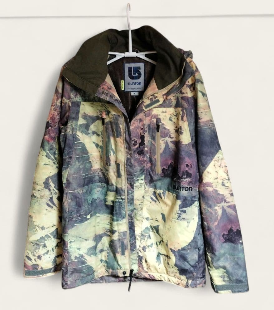 【新品・未使用　24時間以内に発送】BURTON スノーボードジャケット