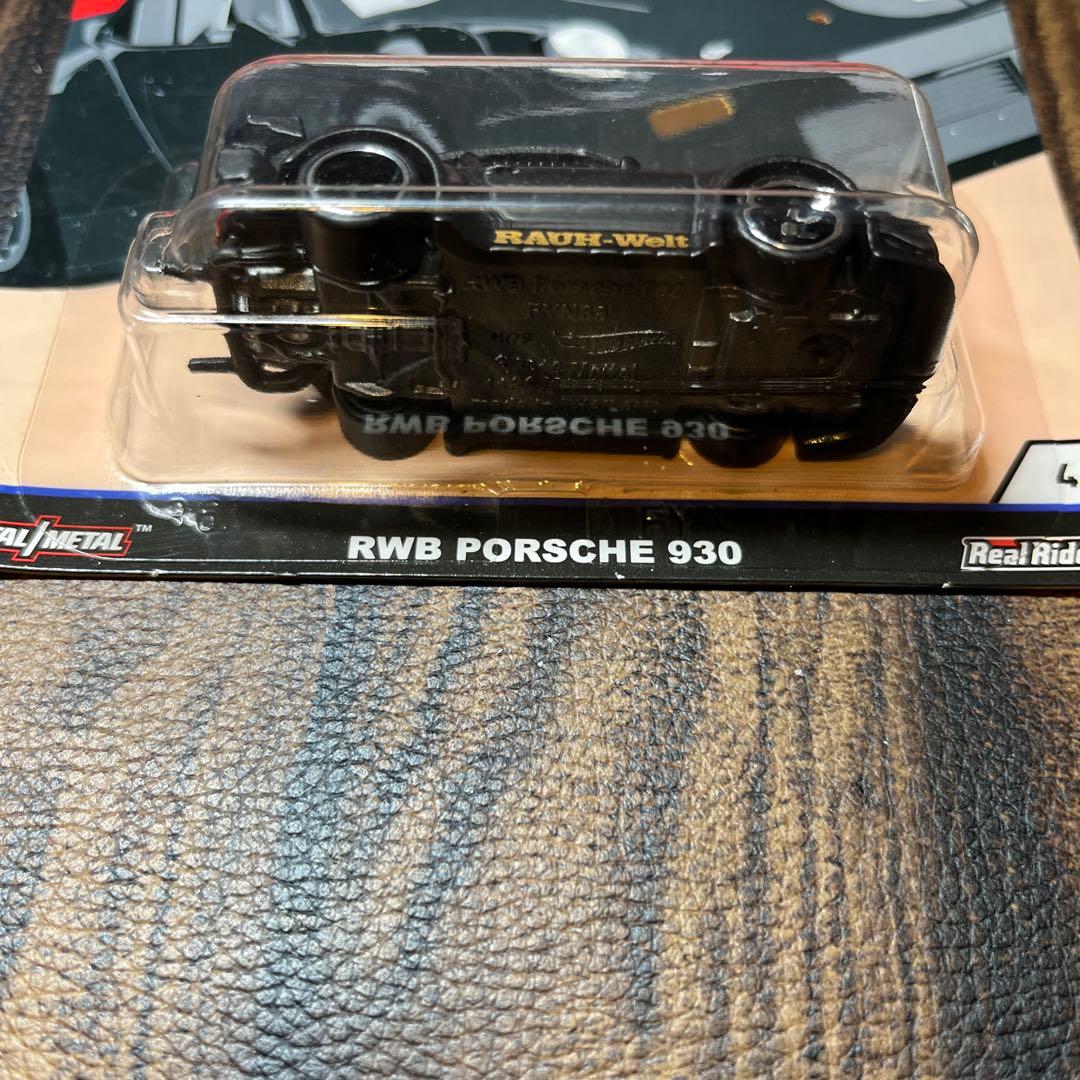 ホットウィール　ポルシェ930RWB
