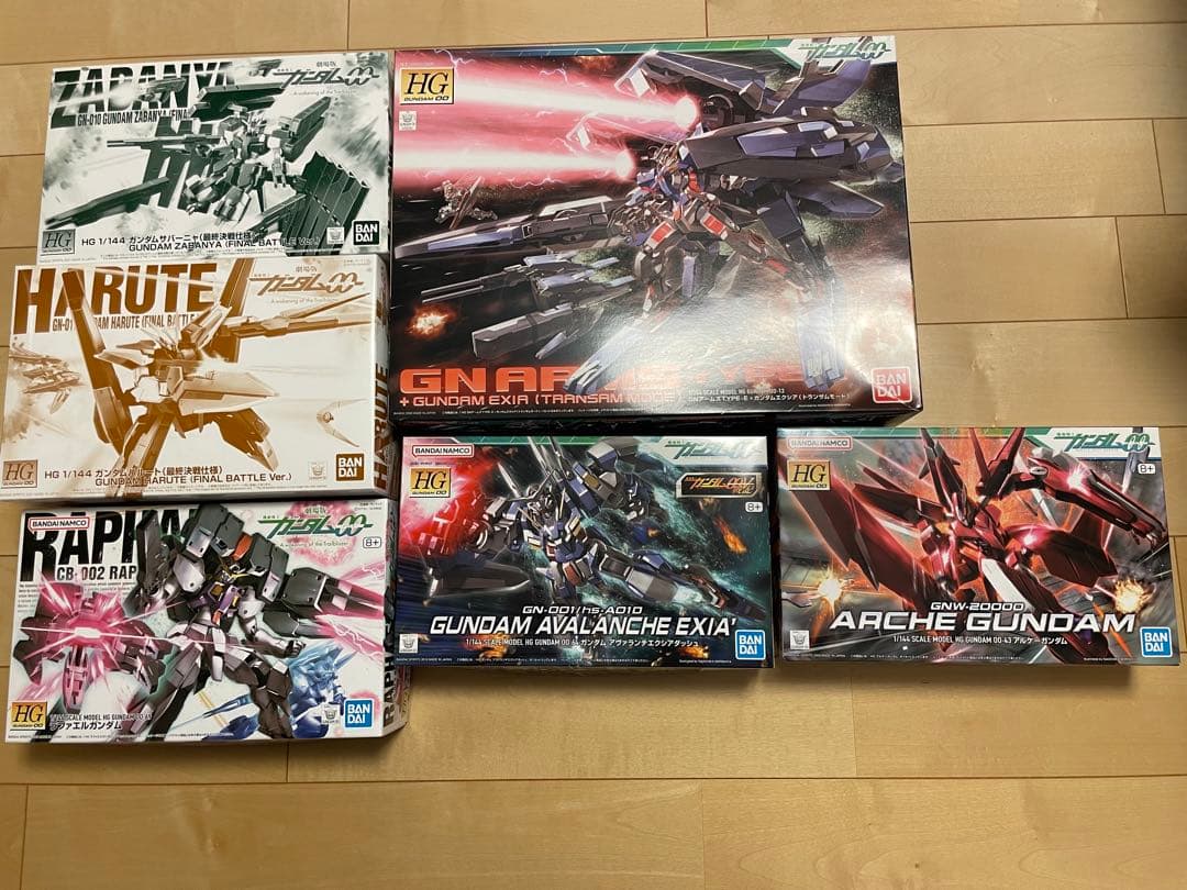 新品　ダブルオー　プラモデル　セット