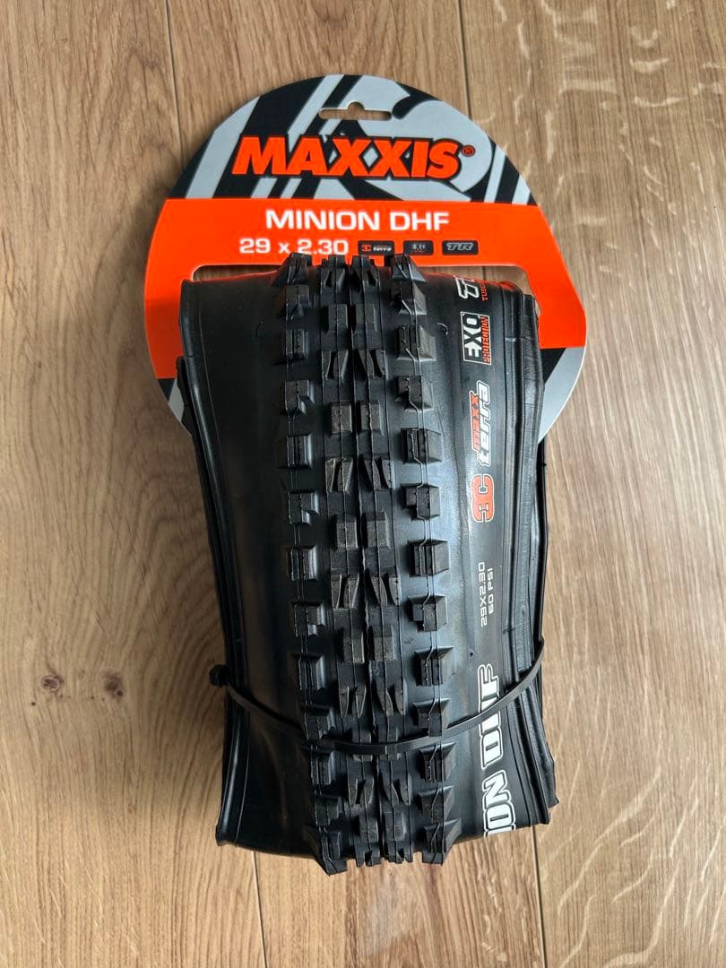 【新品】29 x 2.3 MAXXIS マキシス MINION ミニオン DHF