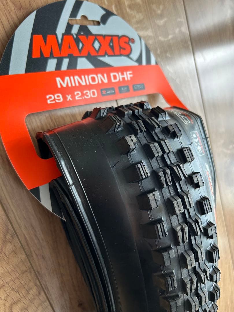 【新品】29 x 2.3 MAXXIS マキシス MINION ミニオン DHF