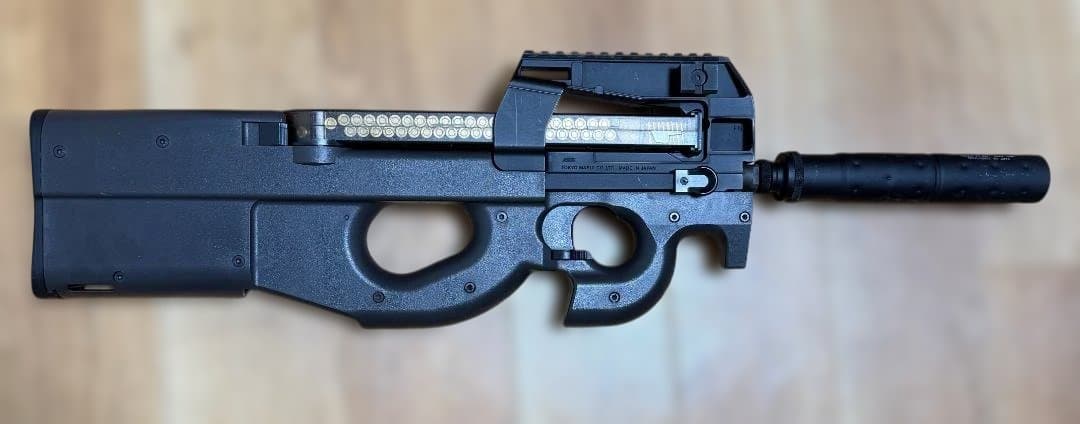 東京マルイ エアガン P90 TR