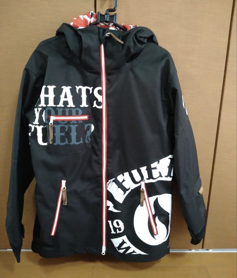 FUEL スノーボードウエア　男女兼用