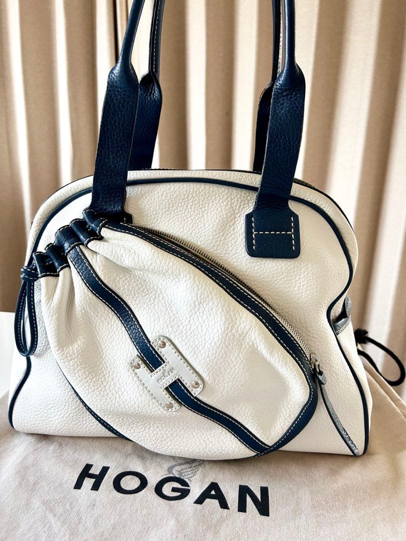 【HOGAN ホーガン】ホワイトレザーバッグ　イタリア発の高級ブランド