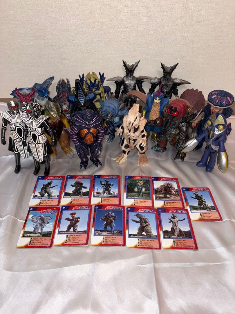 ウルトラマンコスモス 怪獣ソフビセット 一部タグあり