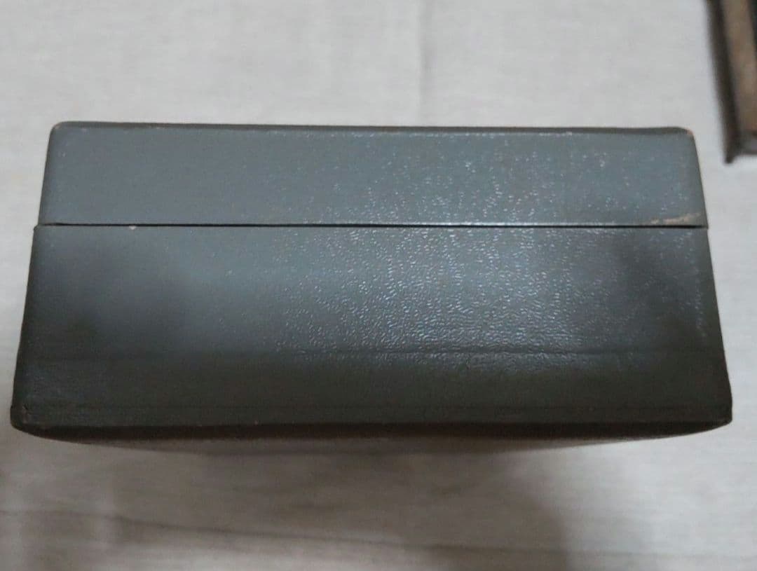 SILVER 銀製 煙草入 新品 宝石箱　正広刻　三越製　菊　草花図