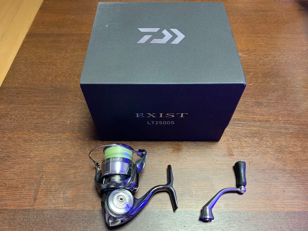 Daiwa EXIST LT2500S スピニングリール