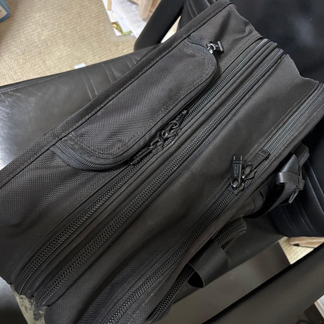 じゅん　TUMI 26103DH 難有り　拡張可　ビジネス 出張 旅行