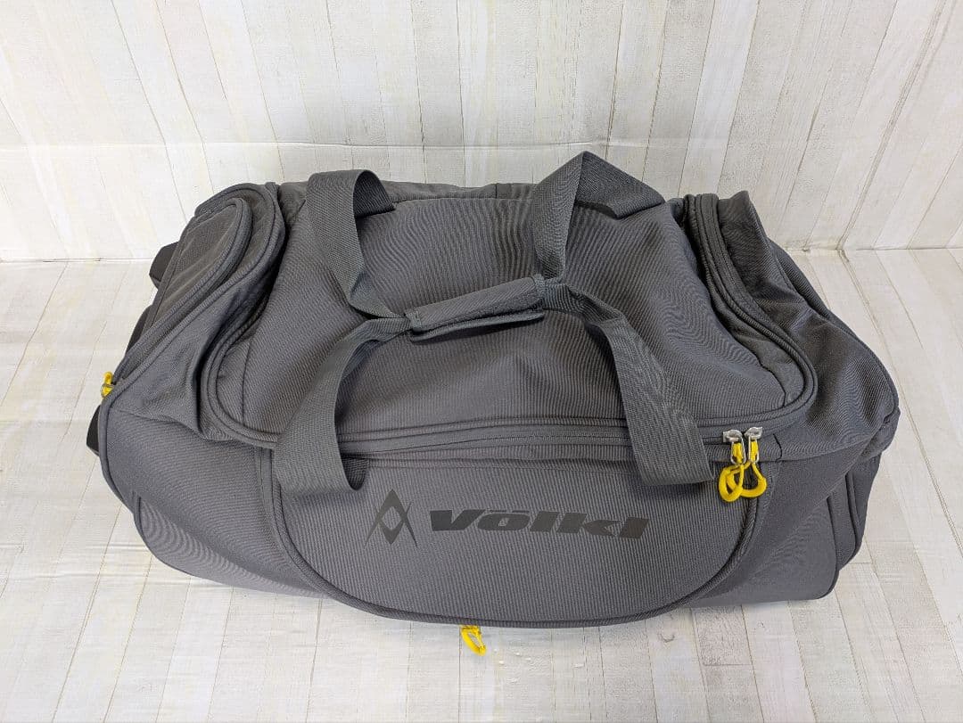 フォルクルVÖLKLの トラベルウィールスポーツバッグ グレー ボストンバッグ