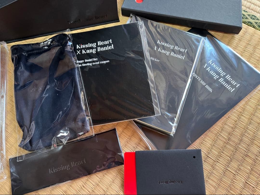 【新品】カンダニエル Kissing Heart サングラス 韓国