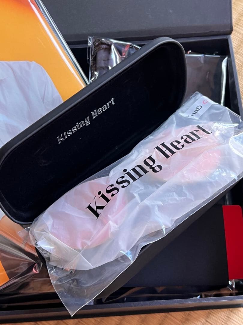 【新品】カンダニエル Kissing Heart サングラス 韓国