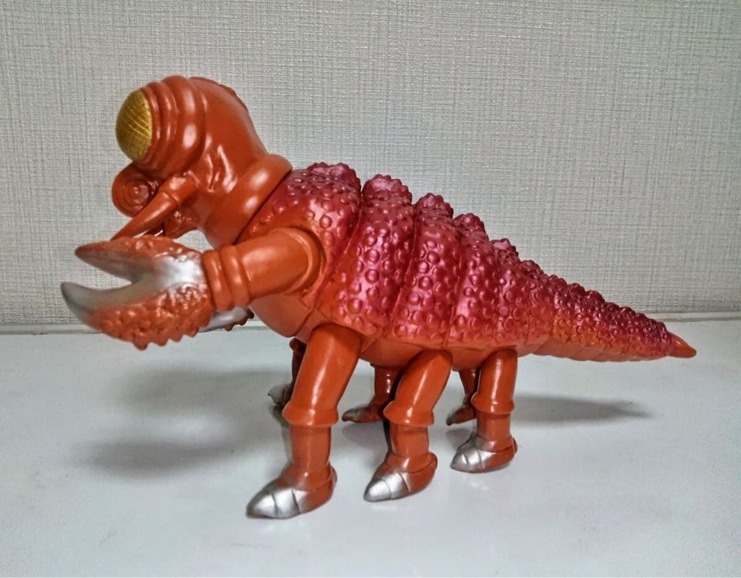 マーミット　メガヌロン　フィギュア