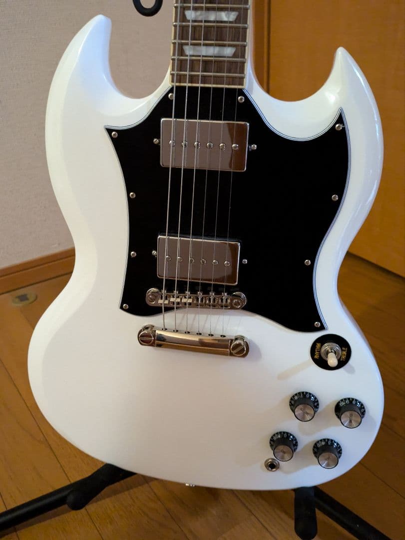 Epiphone SG ホワイト エレキギター