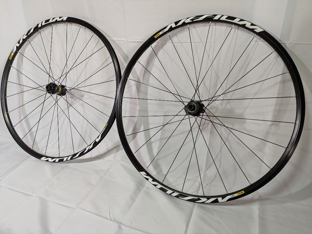 MAVIC AKSIUM DISC11速ホイール、前&後 (シマノ用)