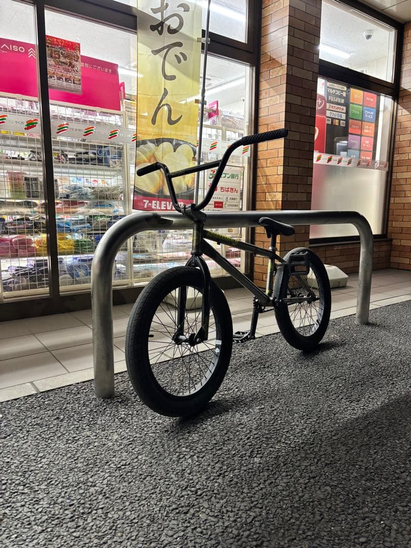 Sunday サンデー　BMX 20インチ